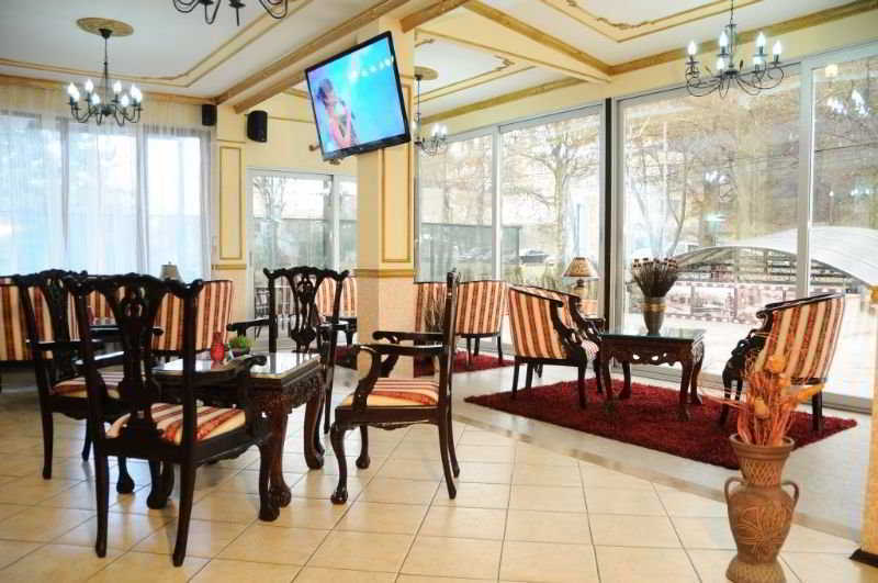 Hotel Royal Szkopje Kültér fotó